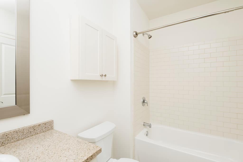 2040 Market Street Apartments Bathroom Toilet Bathtub Cabinets